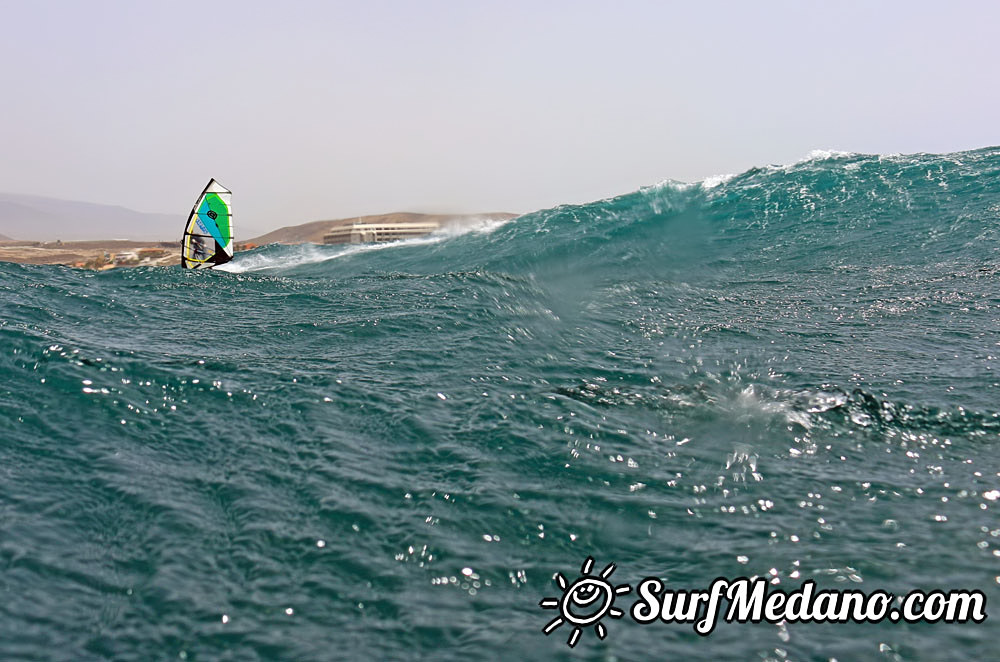 Windy Calima in El Medano 16-05-2015 Tenerife