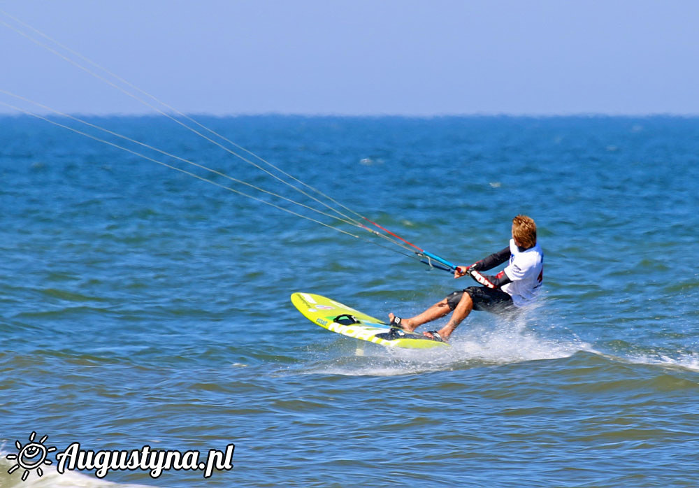 Zawody Ford Kite Cup Jastarnia 2015 - RACING