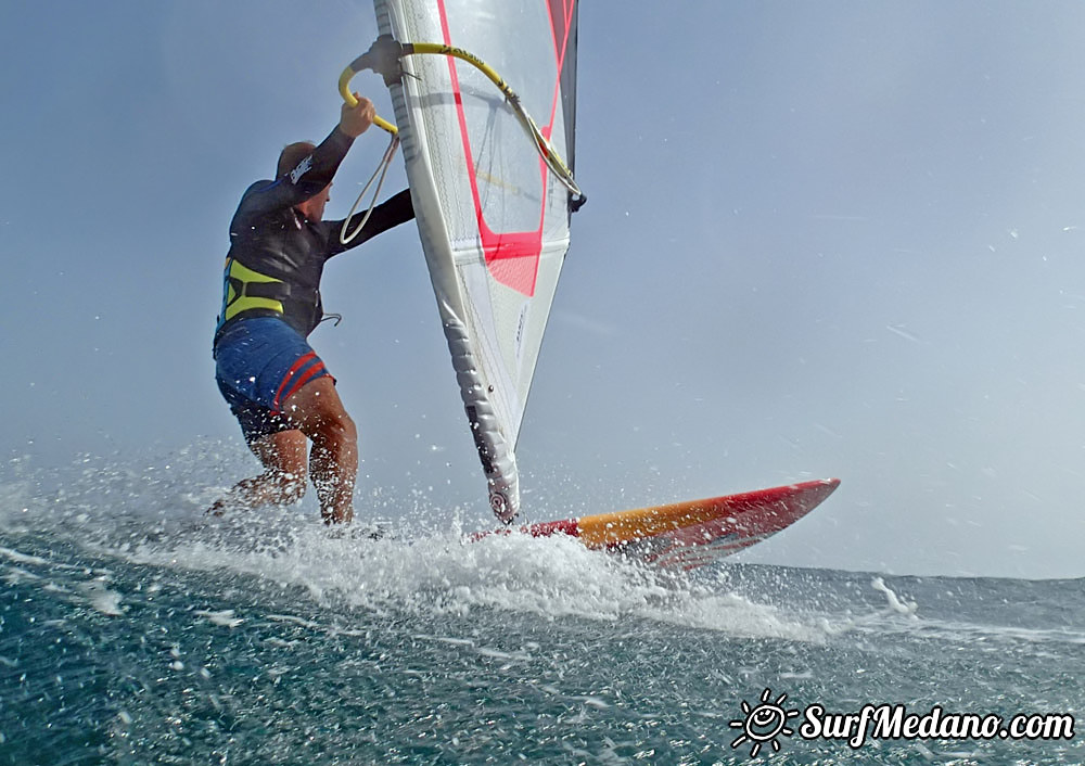 Hawaii at Harbour Wall in El Medano 12-11-2015