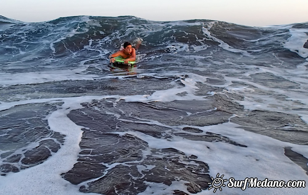 Sunset Bodyboarding at Playa Tejita in El Medano 15-11-2015