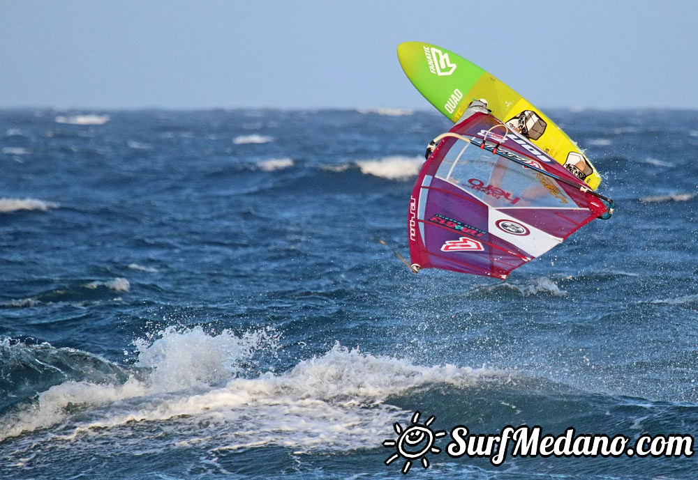 Wave windsurfing at El Cabezo in El Medano 19-11-2015