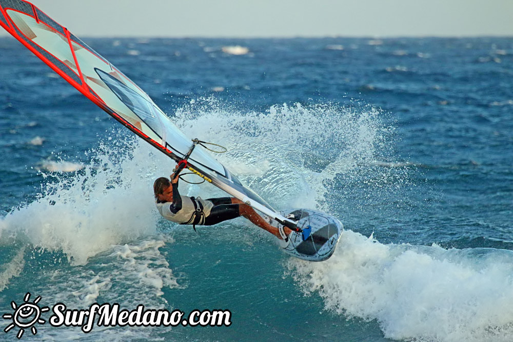 Wave windsurfing at El Cabezo in El Medano 19-11-2015