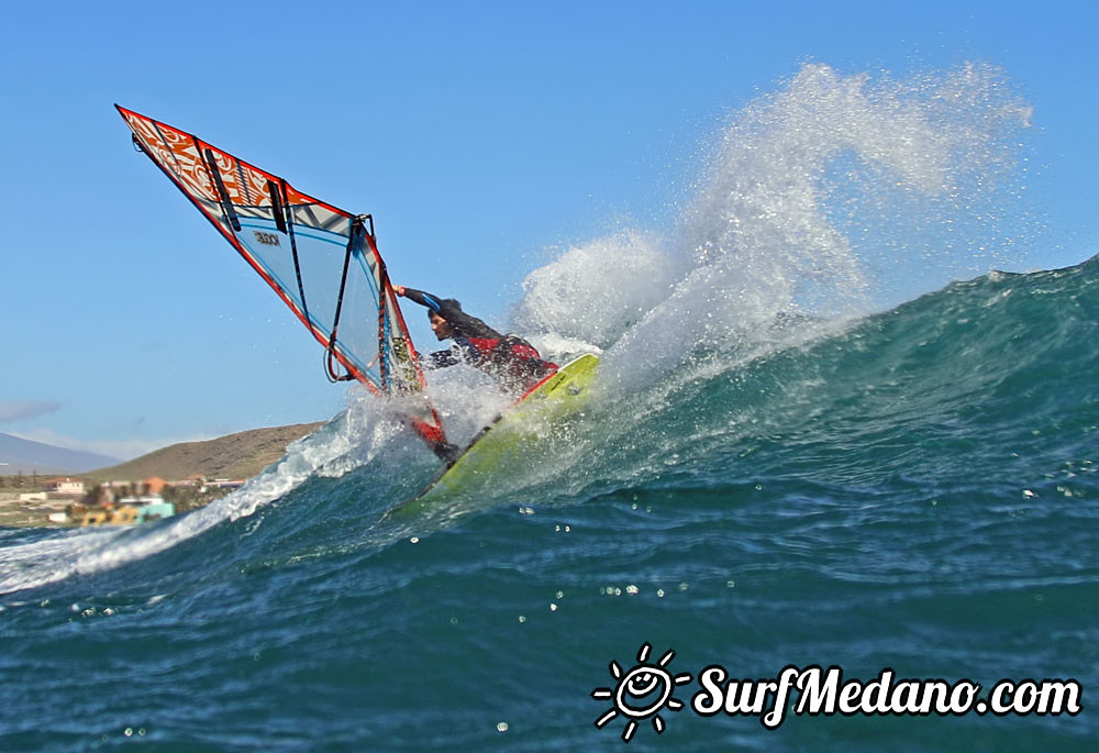 Sun, wind and fun at El Cabezo in El Medano 23-11-2015  