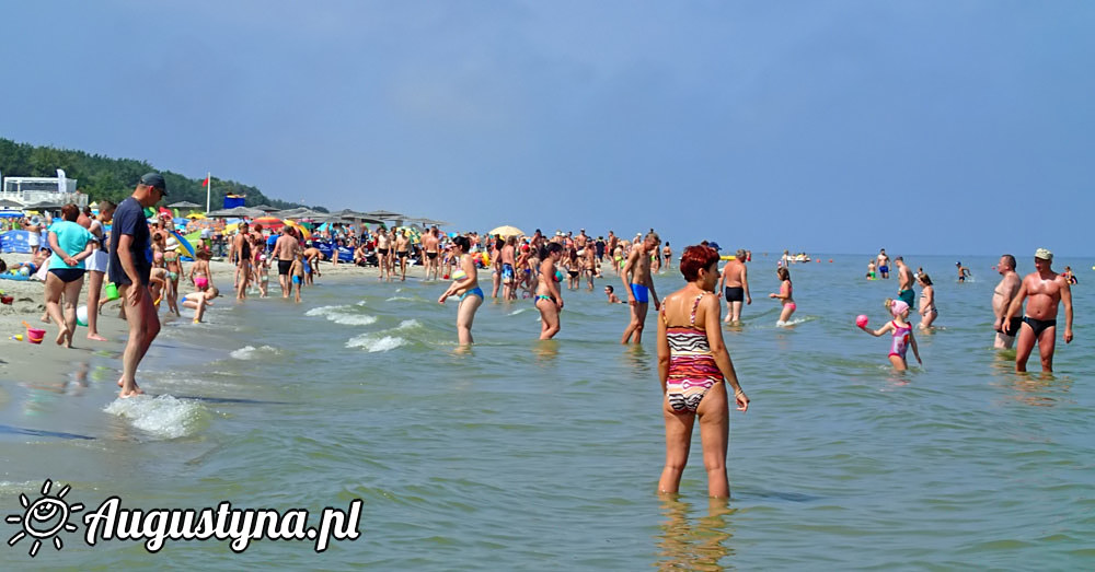 Wczasy nad morzem czyli lipiec, słońce, plaża i wiatr widziane z okna OW AUGUSTYNA Jastarnia Półwysep Hel