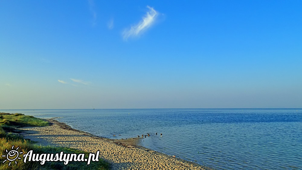 Wczasy nad morzem czyli lipiec, słońce, plaża i wiatr widziane z okna OW AUGUSTYNA Jastarnia Półwysep Hel