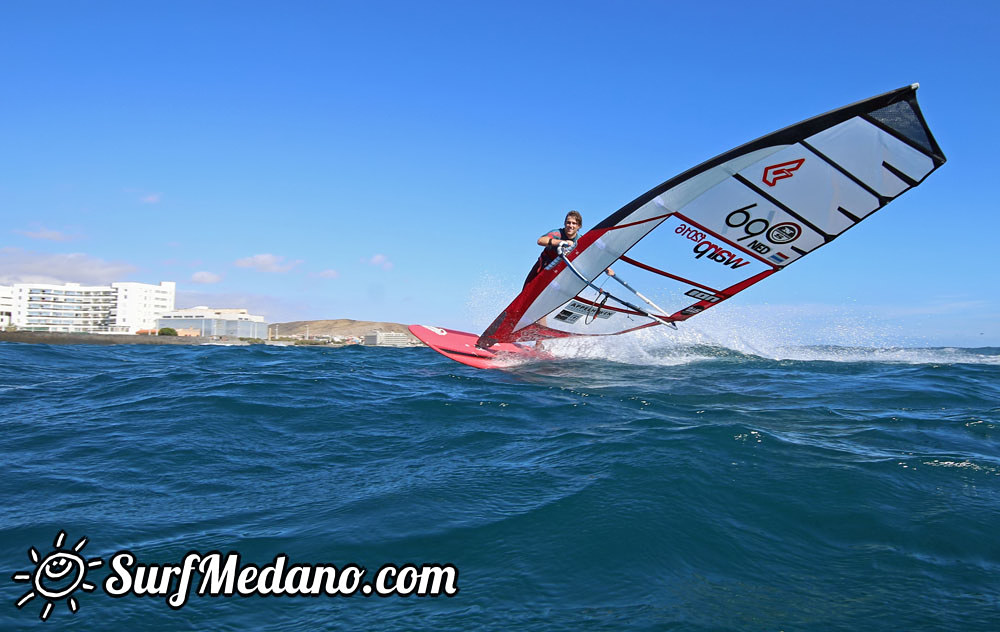 TWS Windsurf Pro Slalom Training 2016 in El Medano