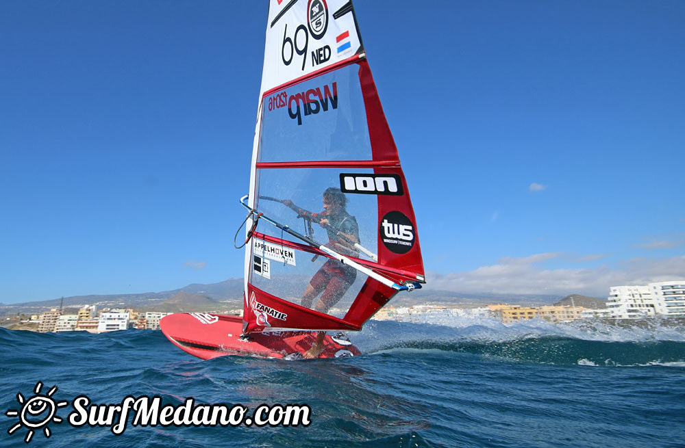 TWS Windsurf Pro Slalom Training 2016 in El Medano