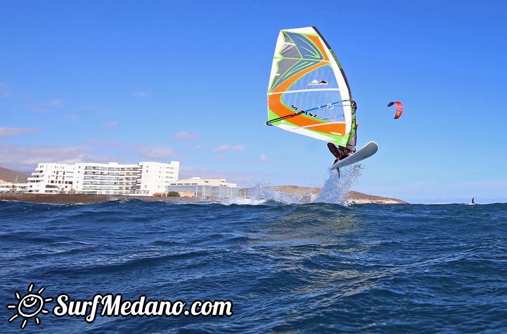 TWS Windsurf Pro Slalom Training 2016 in El Medano