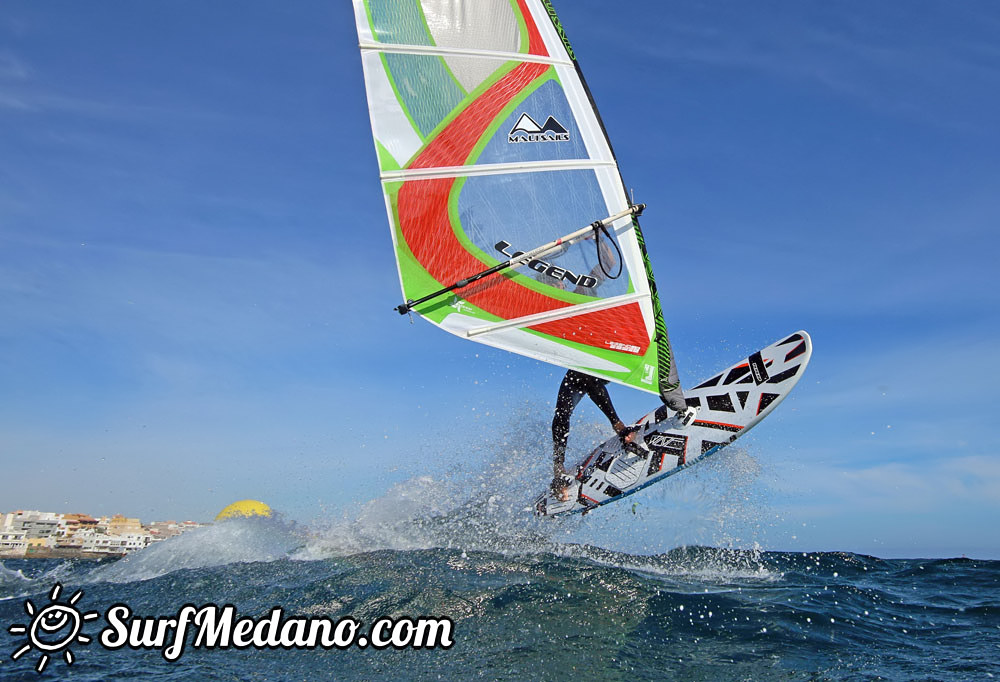 Windsurfing managers working hard in El Medano