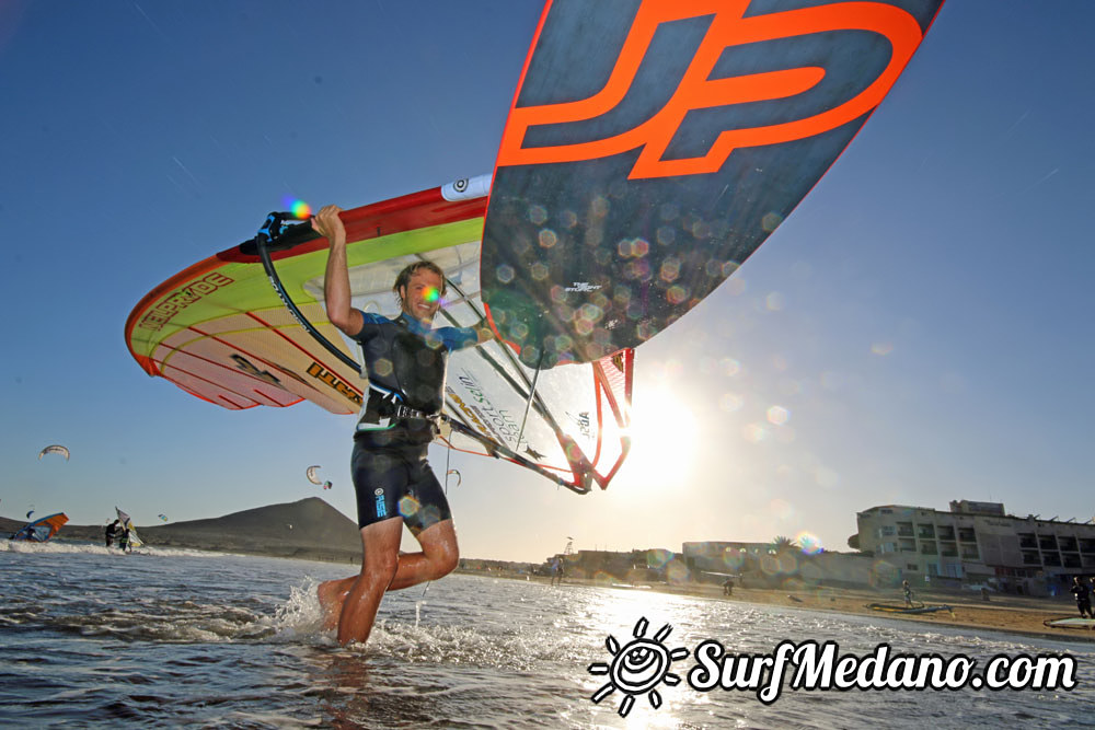 TWS Windsurf Pro Slalom Training 2016 in El Medano Tenerife