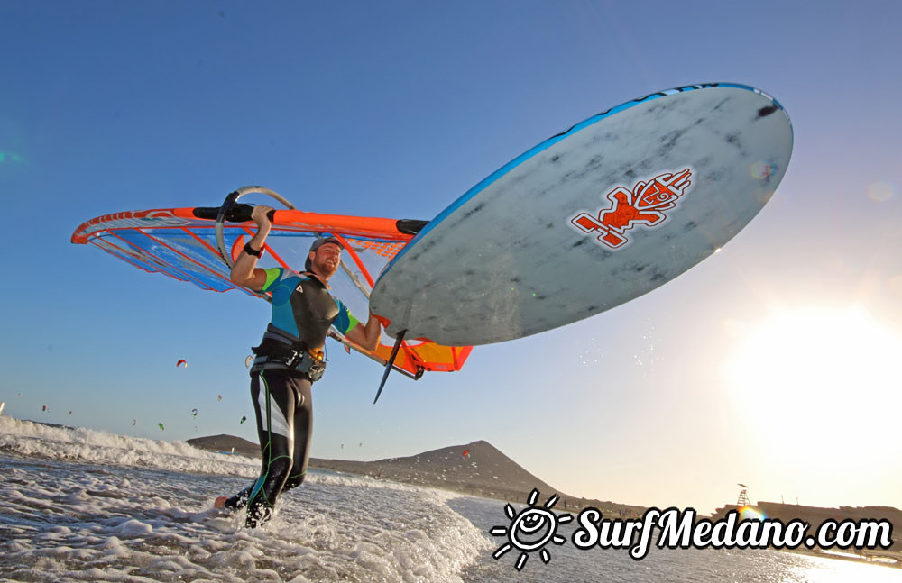 TWS Windsurf Pro Slalom Training 2016 in El Medano Tenerife