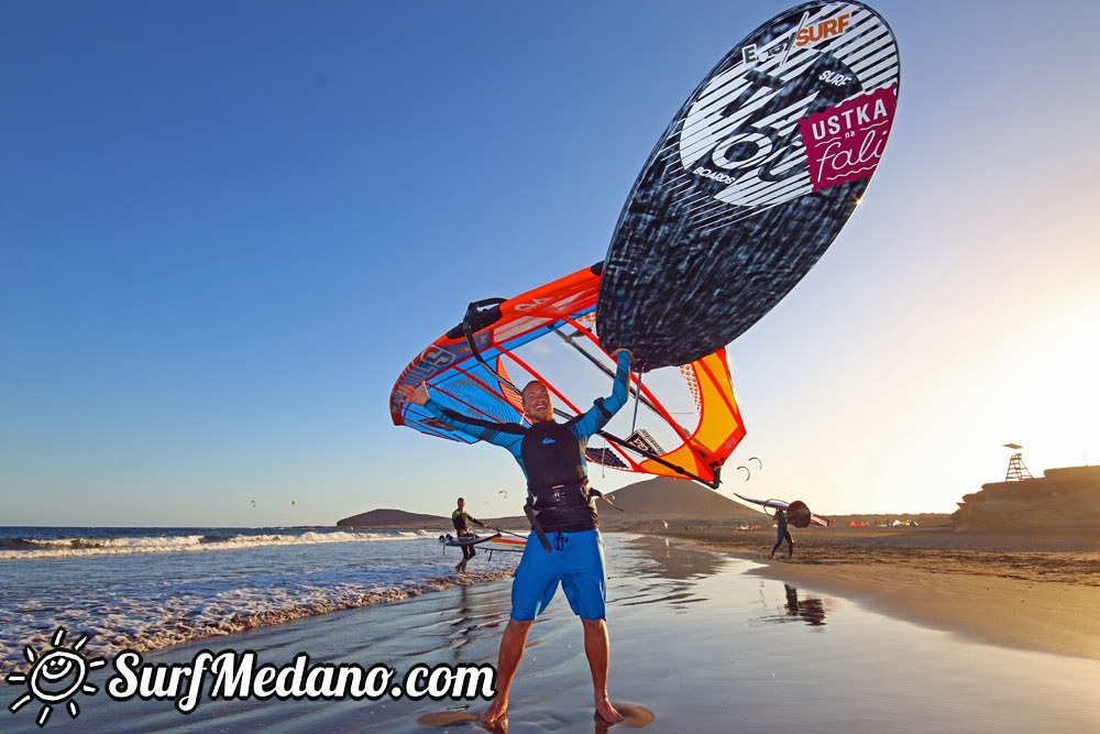 TWS Windsurf Pro Slalom Training 2016 in El Medano Tenerife