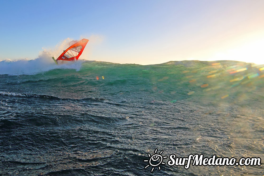 Sunrise Wave windsurfing at El Cabezo in El Medano 31-01-2016  