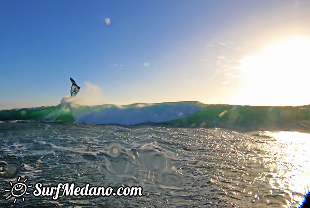 Sunrise Wave windsurfing at El Cabezo in El Medano 31-01-2016  