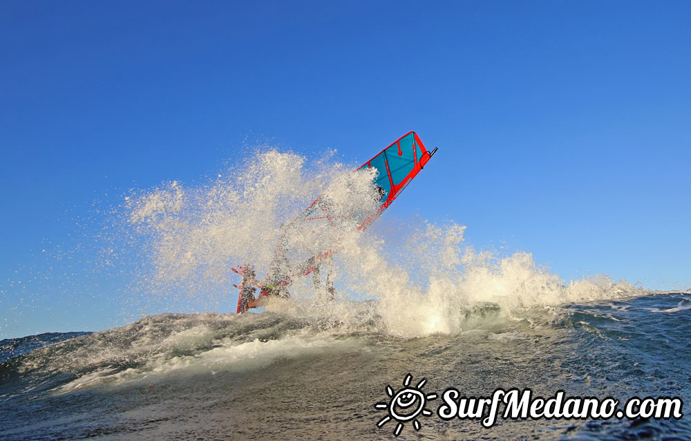 Sunrise Wave windsurfing at El Cabezo in El Medano 31-01-2016  