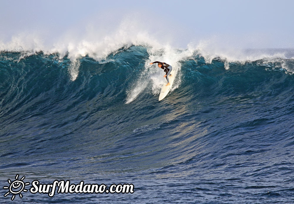 BIG XXL Wave Surfing North Tenerife Tenerife