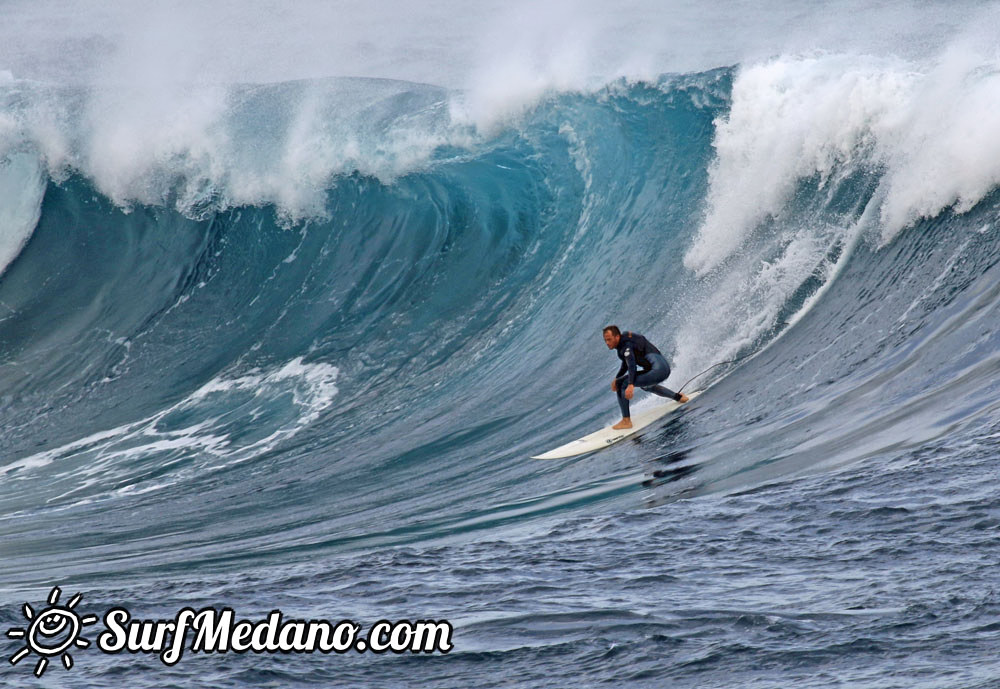 BIG XXL Wave Surfing North Tenerife Tenerife