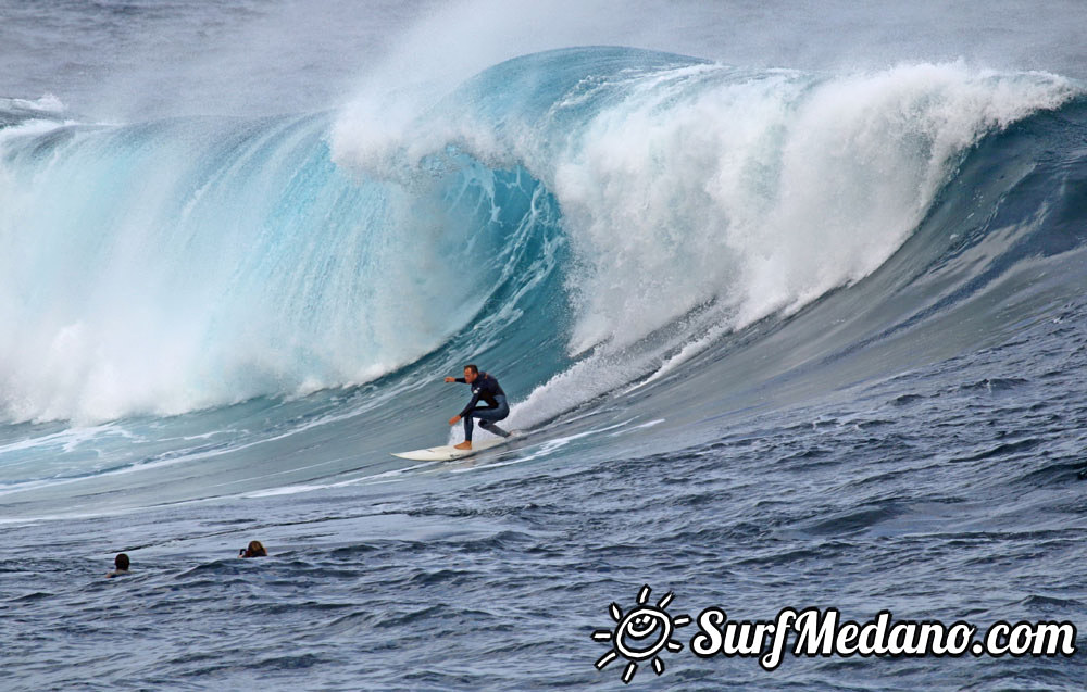 BIG XXL Wave Surfing North Tenerife Tenerife