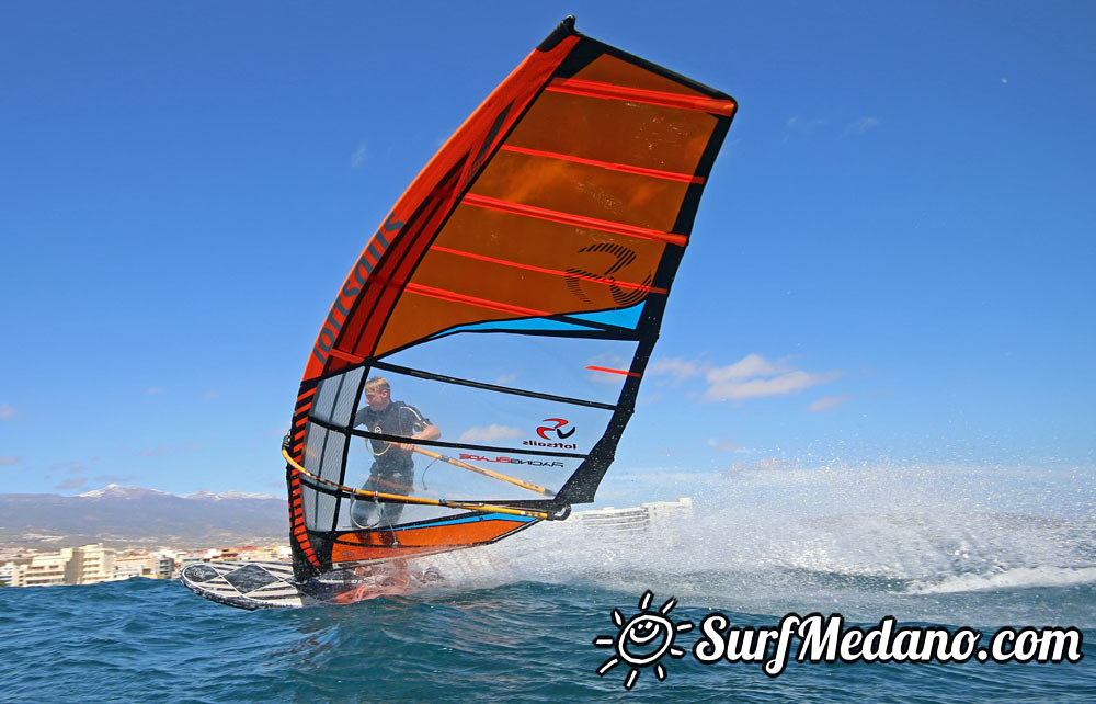 TWS Windsurf Pro Slalom Training 2016 in El Medano Tenerife