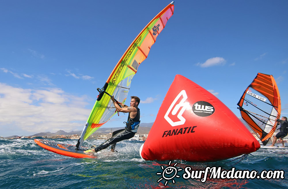 TWS Windsurf Pro Slalom Training 2016 in El Medano Tenerife