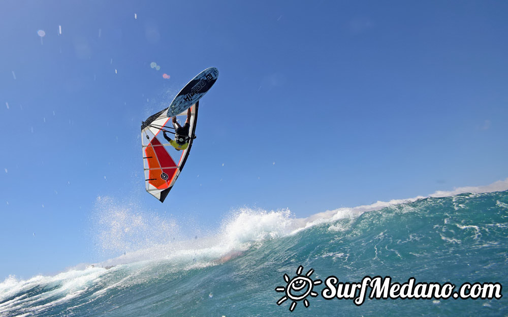 Wave windsurfing at El Cabezo in El Medano 09-03-2016  