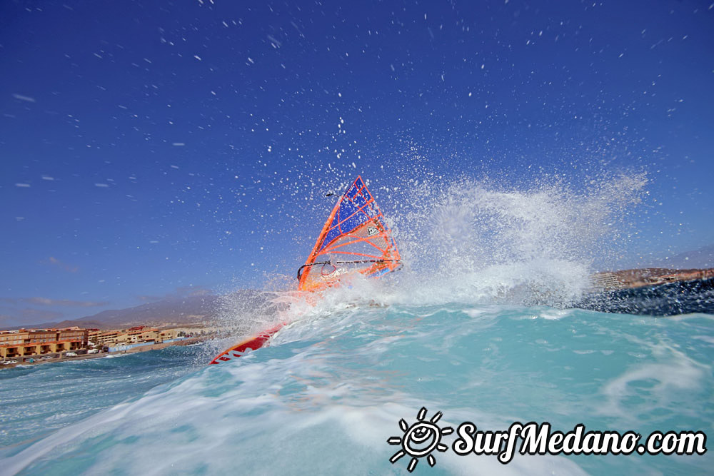 Wave windsurfing at El Cabezo in El Medano 09-03-2016  