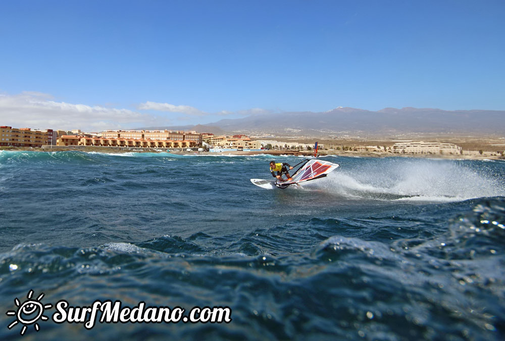 Wave windsurfing at El Cabezo in El Medano 09-03-2016  