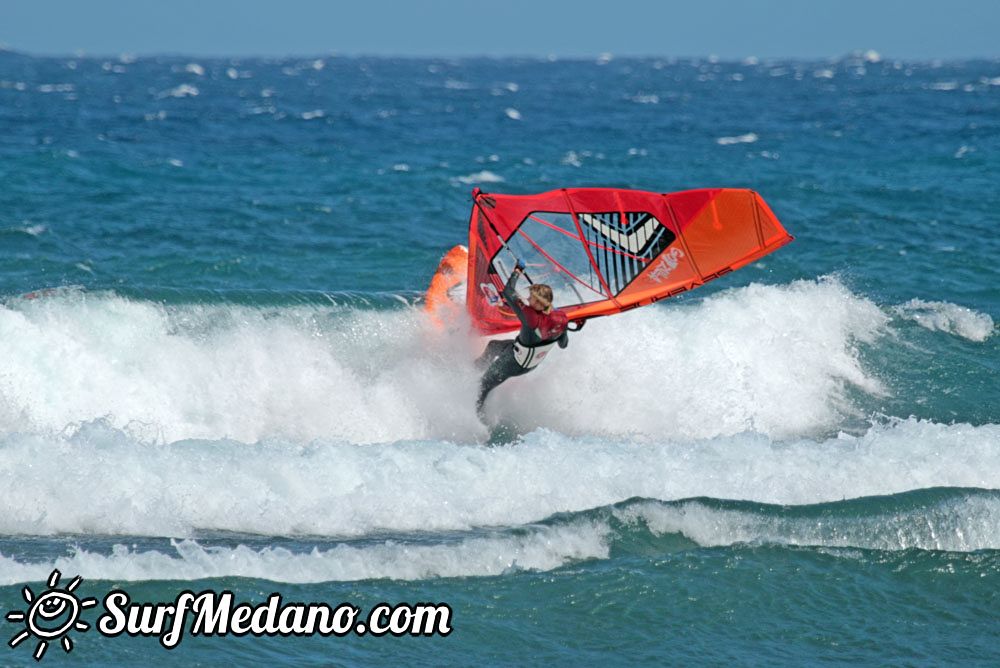 Wave windsurfing at El Cabezo in El Medano 30-04-2016  