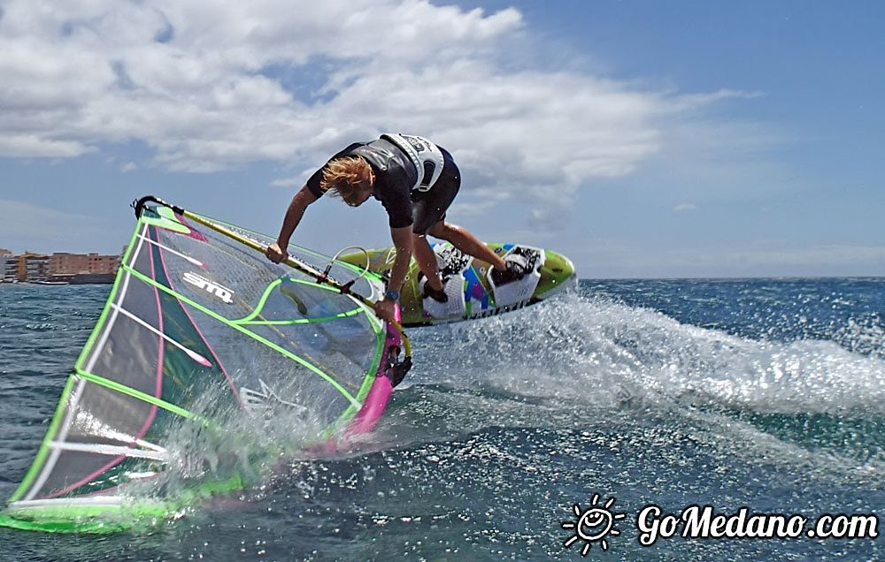 Fun freestyle 3style with south wind in El Medano 08-05-2016 Tenerife