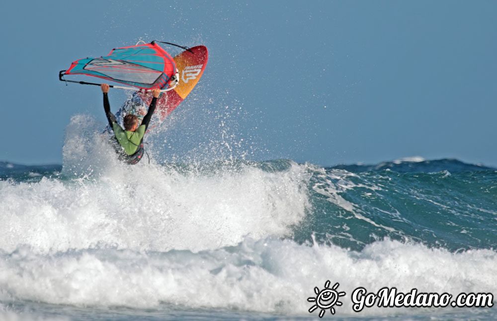 Wave windsurfing in El Medano 15-05-2016  