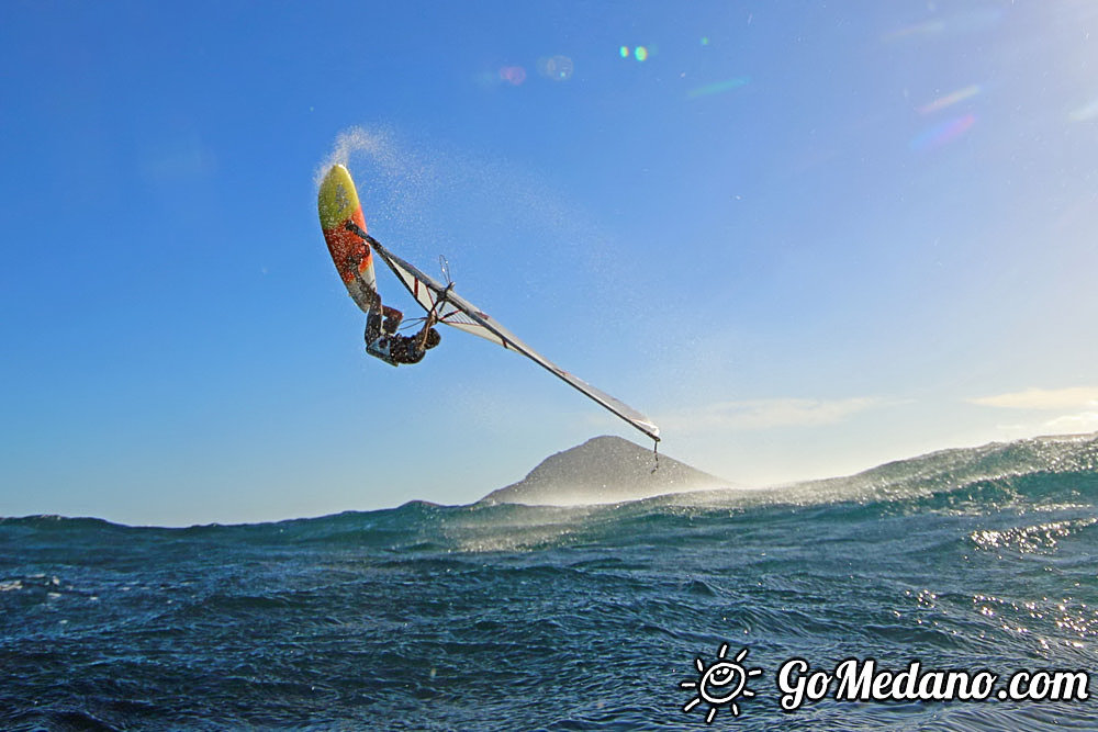 Wave windsurfing in El Medano 24-09-2016  