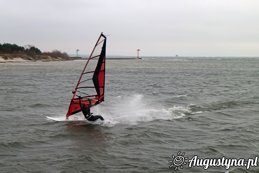 Zimny windsurfing, czyli 26-11-2016 w Jastarni na Po?wyspie Hel