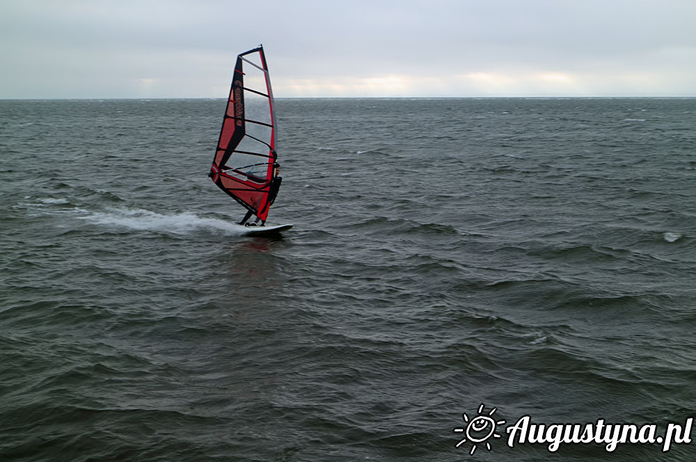 Zimny windsurfing, czyli 26-11-2016 w Jastarni na Po?wyspie Hel