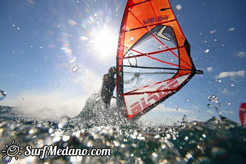  Front looping at El Cabezo in El Medano Tenerife 10-01-2017 Tenerife