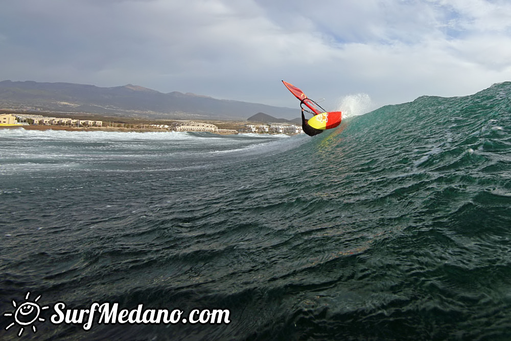  Early morning windsurfing at EL Cabezo in El Medano 06-03-2016 Tenerife