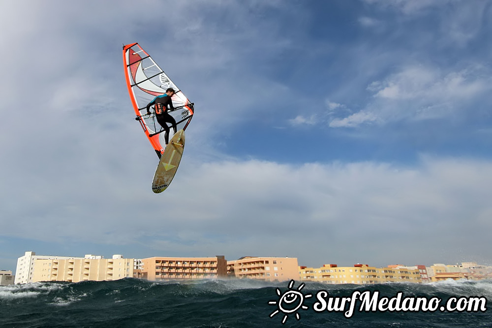  Early morning windsurfing at EL Cabezo in El Medano 06-03-2016 Tenerife