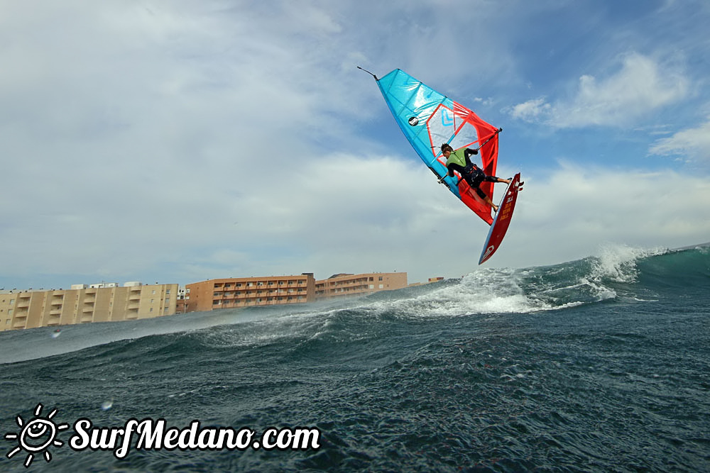  Early morning windsurfing at EL Cabezo in El Medano 06-03-2016 Tenerife