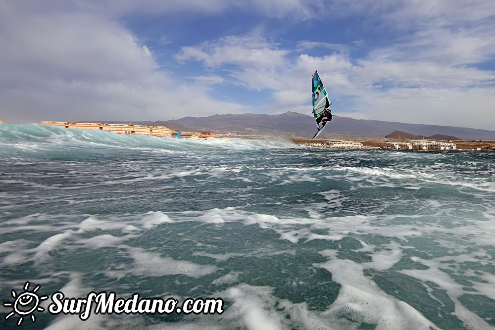  Early morning windsurfing at EL Cabezo in El Medano 06-03-2016 Tenerife