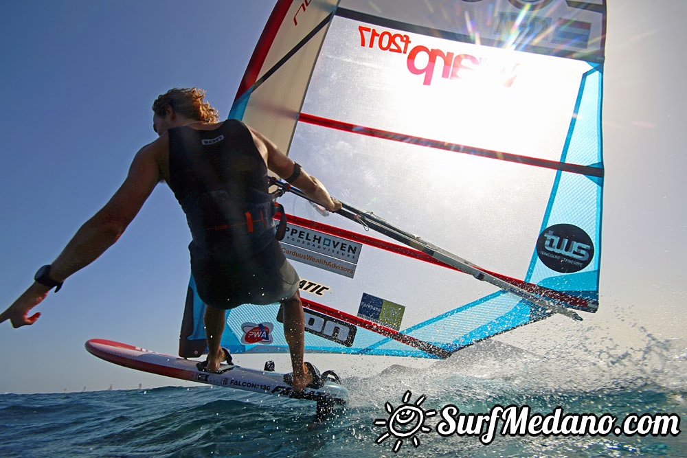  Light wind TWS Pro Slalom Training El Medano Tenerife 08-03-2017 Tenerife