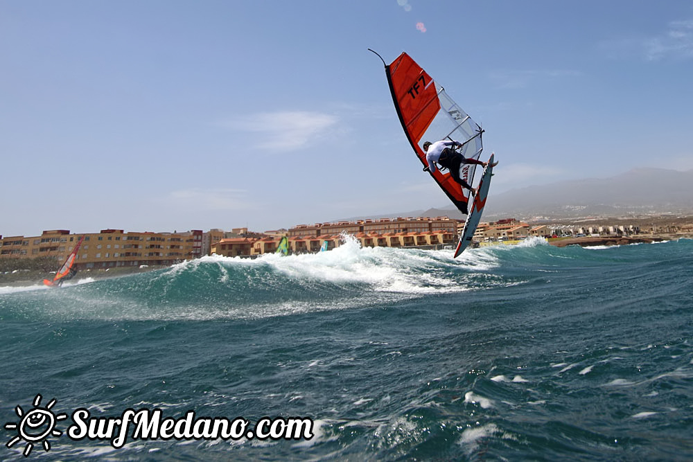  Windsurfing at El Cabezo in El Medano 31-03-2017 Tenerife