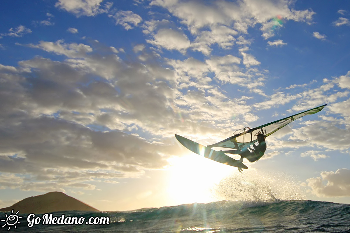 Sunset windsurfing at Harbour Wall in El Medano Tenerife 05-11-2017 Tenerife