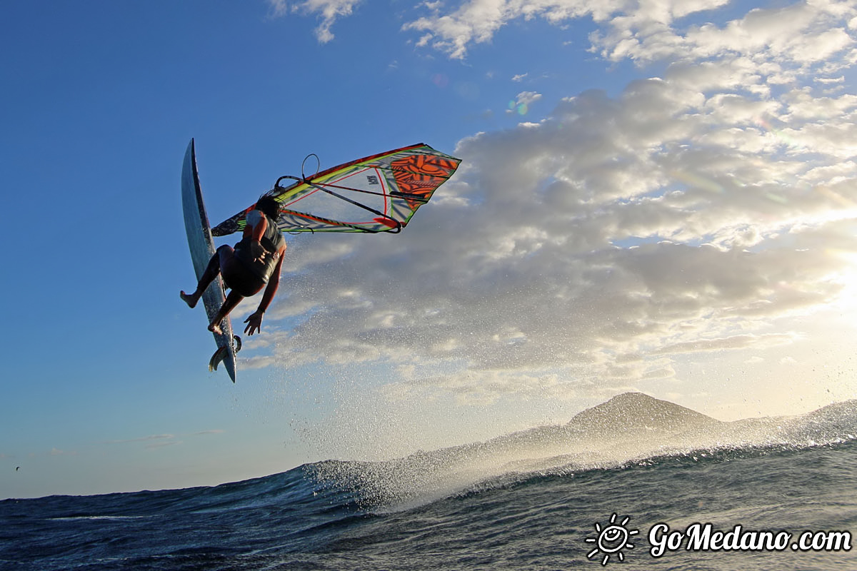 Sunset windsurfing at Harbour Wall in El Medano Tenerife 05-11-2017 Tenerife