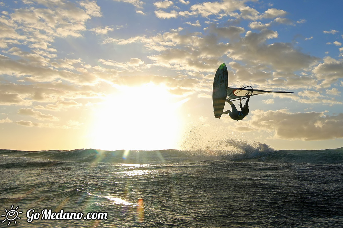 Sunset windsurfing at Harbour Wall in El Medano Tenerife 05-11-2017 Tenerife