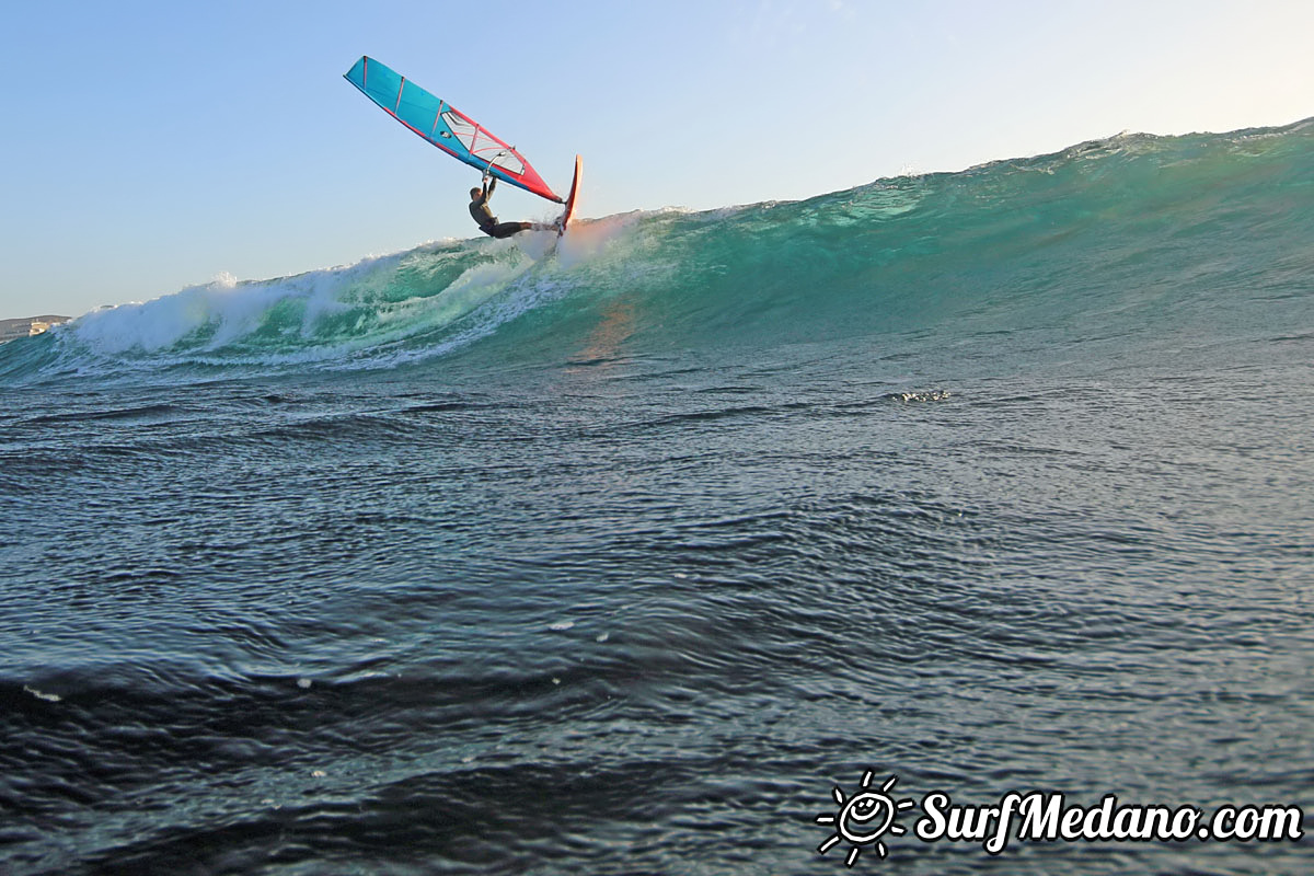 Sunrise windsurfing at Cabezo in El Medano Tenerife 10-11-2017 Tenerife