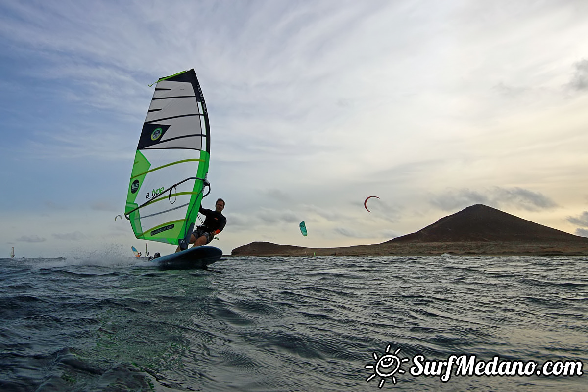 TWS gets Fast and Furious at 10 knots in El Medano Tenerife 29-11-2017 Tenerife