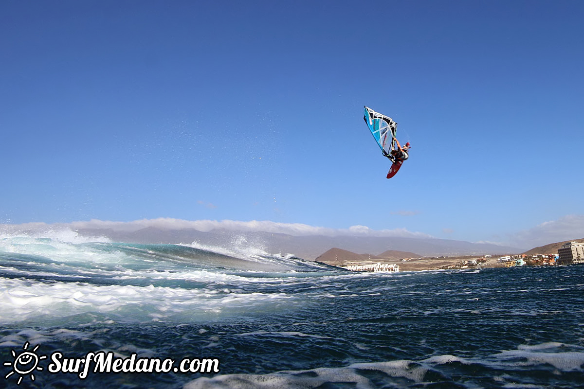 Wave windsurfing at El Cabezo in El Medano Tenerife 16-01-2018 Tenerife