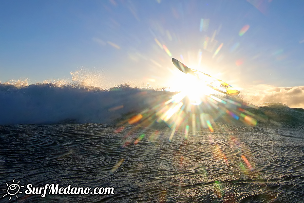 Sunrise windsurfing at Cabezo in El Medano Tenerife 26-01-2018 Tenerife