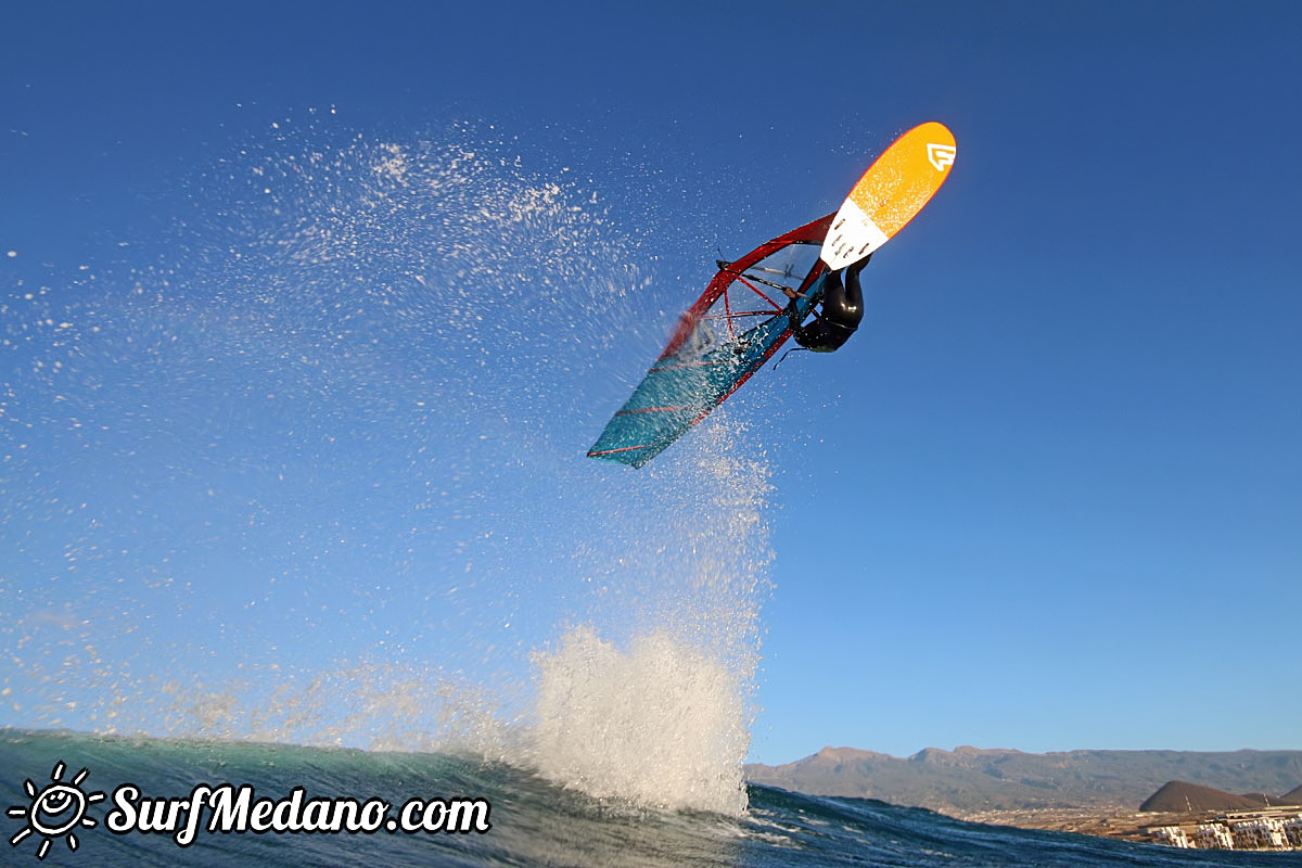 Sunrise windsurfing at Cabezo in El Medano Tenerife 26-01-2018 Tenerife