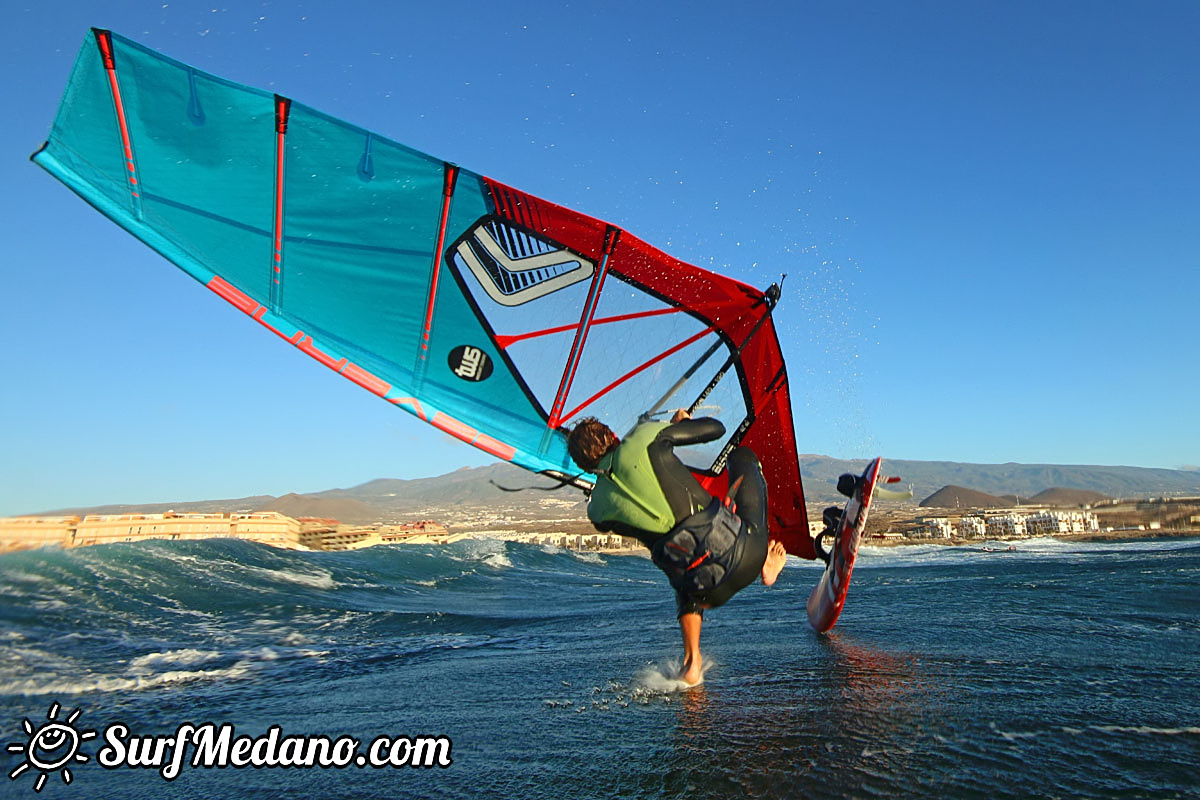 Sunrise windsurfing at Cabezo in El Medano Tenerife 26-01-2018 Tenerife