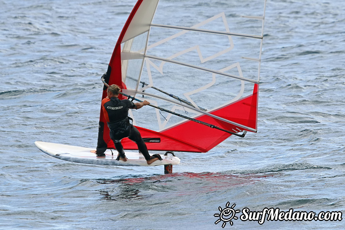 TWS Windsurf Pro Foil training El Medano 20-02-2018 Tenerife